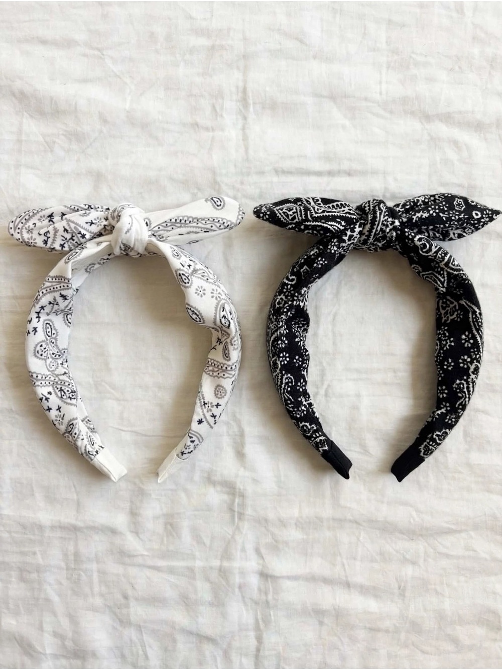 Claire’s Paisley Bandana Bow Headband Set NWT 2pc - Picture 9 of 9